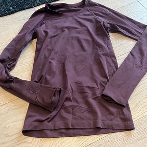 Lululemon long sleeve top